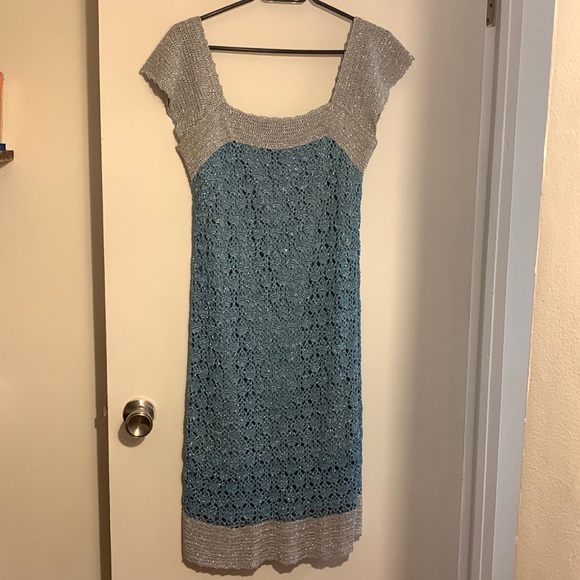 1960s Vintage blue and silver knit dress, size 12 - Picture 1 of 5
